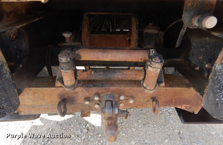 image for item JS9674 1994 GMC TopKick C6500  digger derrick truck