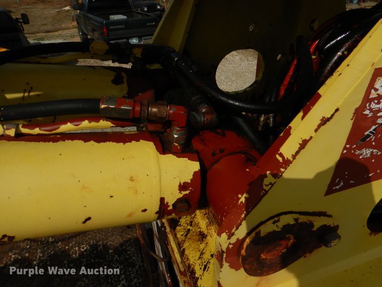 image for item JS9674 1994 GMC TopKick C6500  digger derrick truck