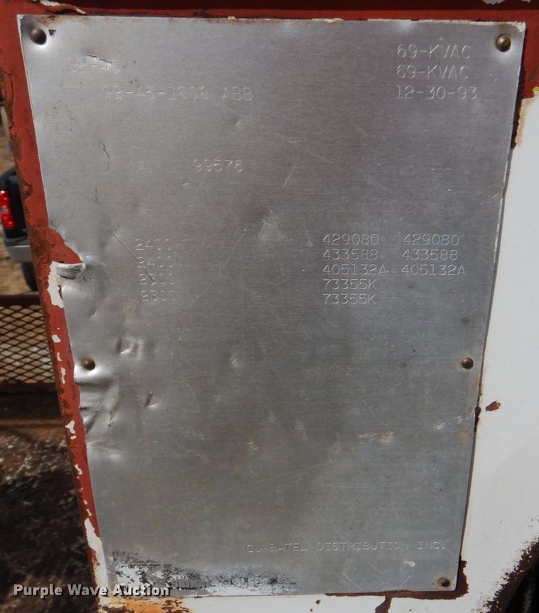 image for item JS9674 1994 GMC TopKick C6500  digger derrick truck