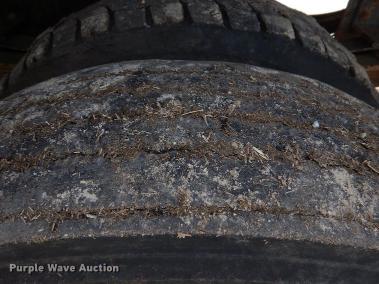 image for item JS9674 1994 GMC TopKick C6500  digger derrick truck