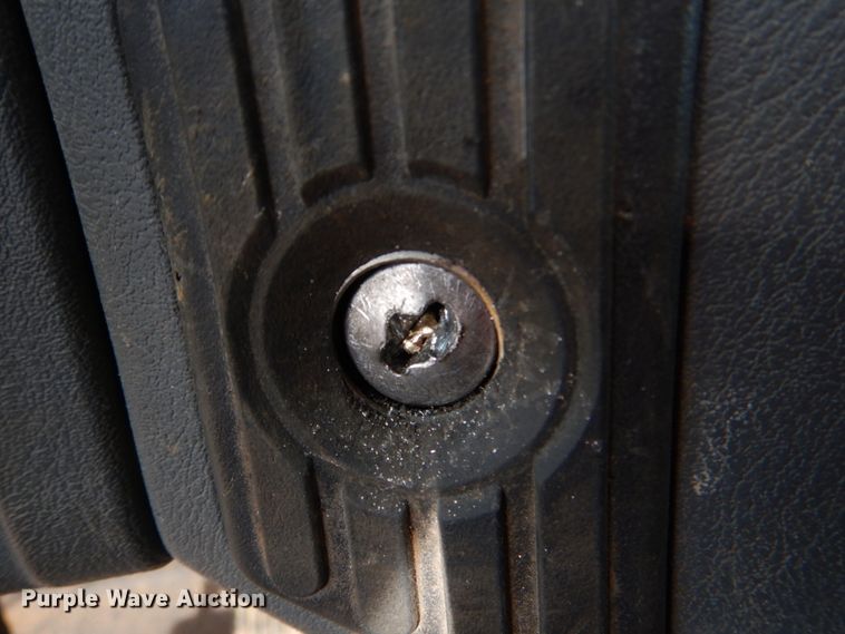 image for item JS9676 2006 International 4300  bucket truck