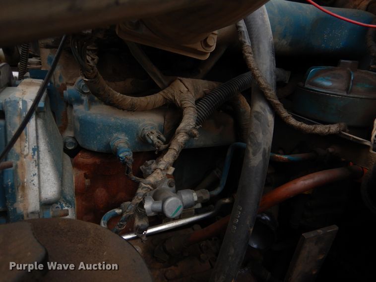 image for item JS9676 2006 International 4300  bucket truck