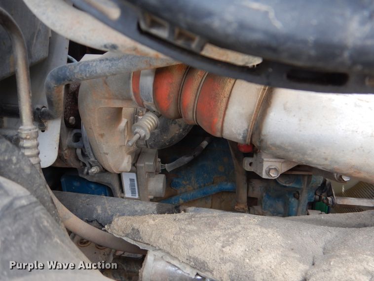 image for item JS9676 2006 International 4300  bucket truck