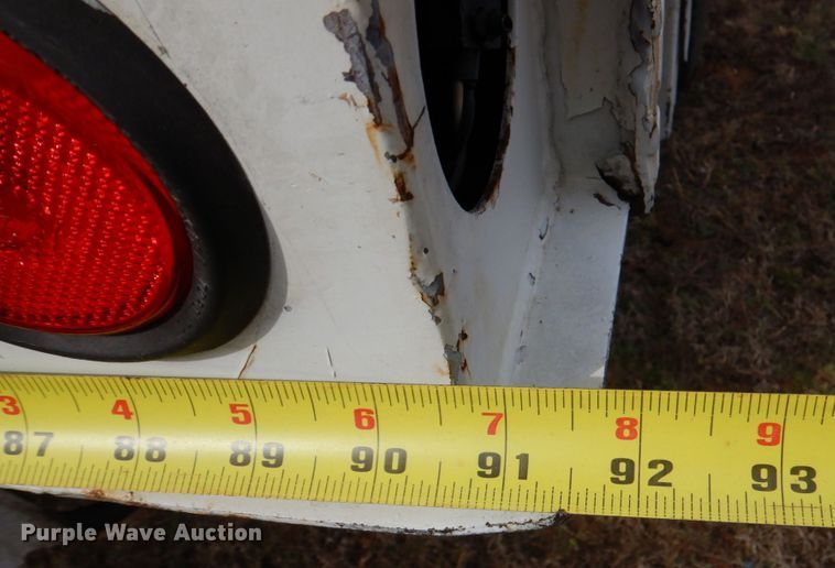 image for item JS9676 2006 International 4300  bucket truck