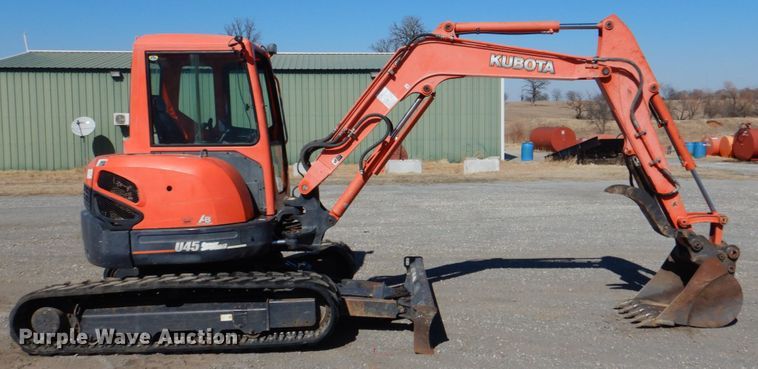 image for item JS9679 2012 Kubota U45  mini excavator