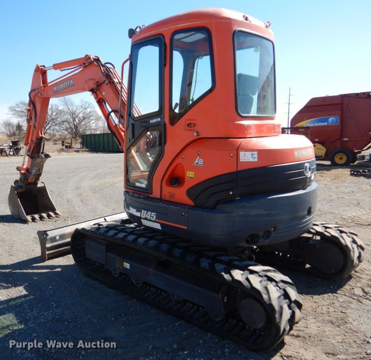 image for item JS9679 2012 Kubota U45  mini excavator