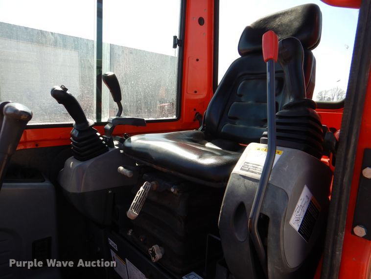 image for item JS9679 2012 Kubota U45  mini excavator