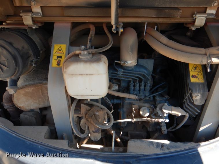 image for item JS9679 2012 Kubota U45  mini excavator