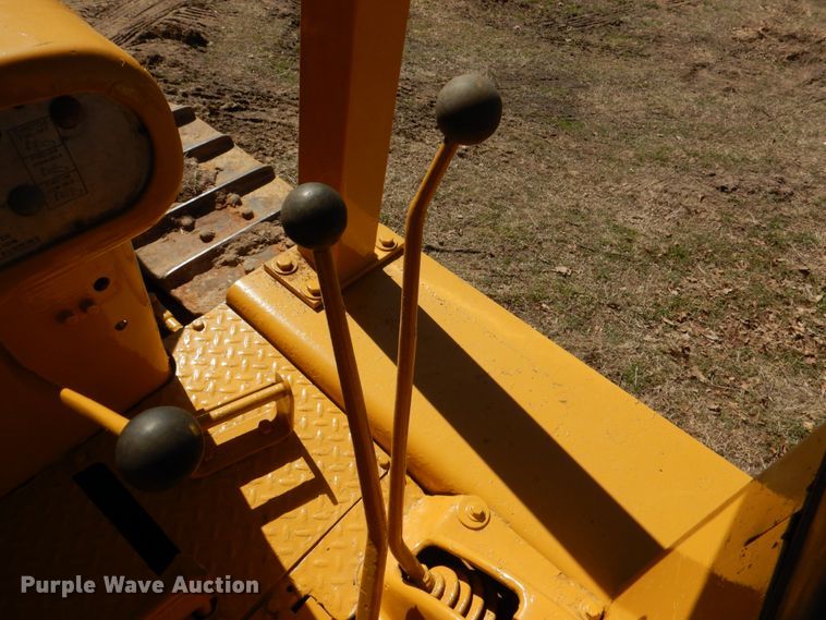 image for item JS9681 1960 Caterpillar D6B  dozer