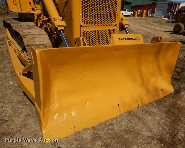 image for item JS9681 1960 Caterpillar D6B  dozer