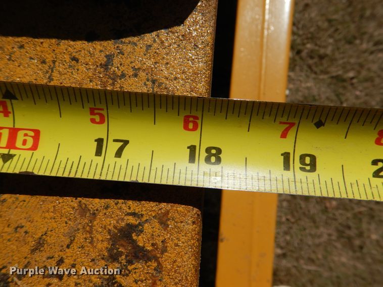 image for item JS9681 1960 Caterpillar D6B  dozer