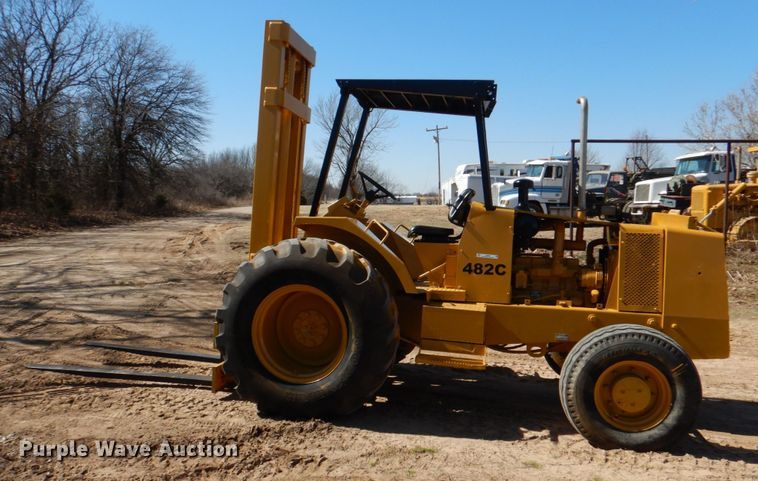 image for item JS9682 1990 John Deere 482C  forklift