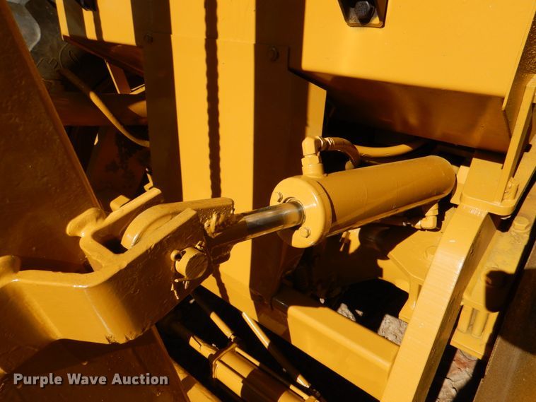 image for item JS9682 1990 John Deere 482C  forklift