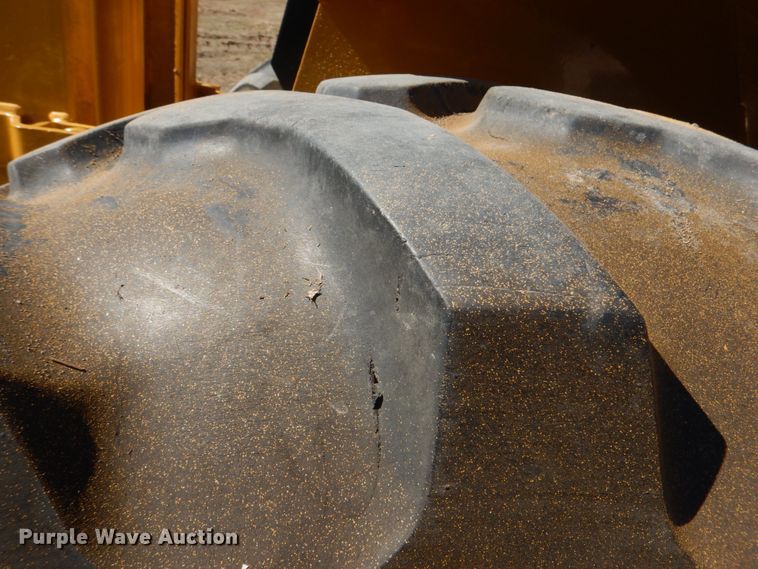 image for item JS9682 1990 John Deere 482C  forklift