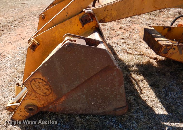 image for item JS9683 Drott  69" W 4-in-1 bucket