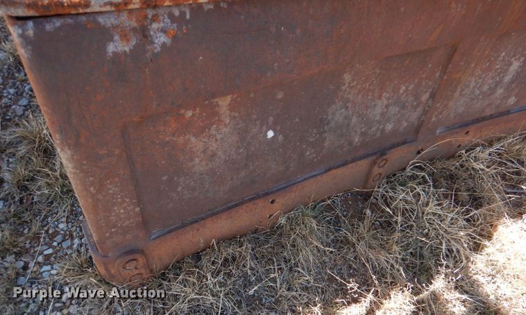 image for item JS9683 Drott  69" W 4-in-1 bucket