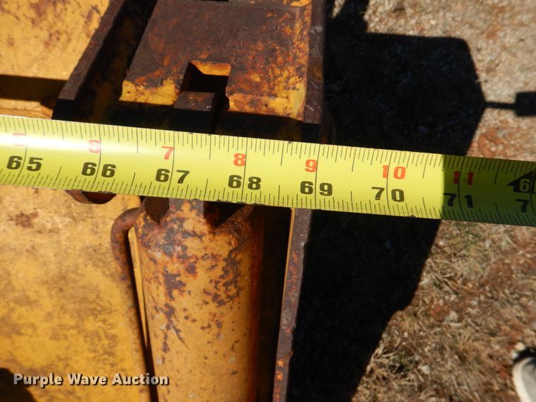 image for item JS9683 Drott  69" W 4-in-1 bucket