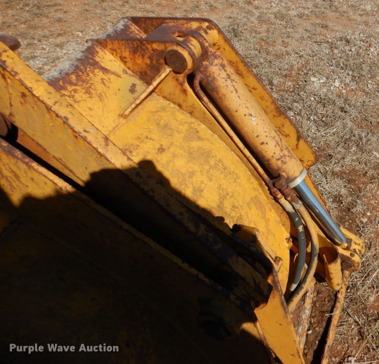 image for item JS9683 Drott  69" W 4-in-1 bucket