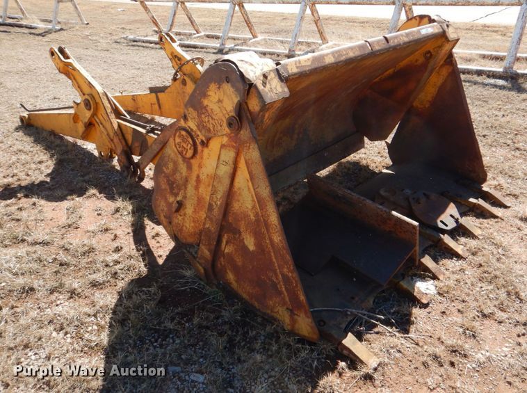 image for item JS9684 Drott 5136  77" W 4-in1 bucket