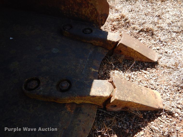 image for item JS9684 Drott 5136  77" W 4-in1 bucket