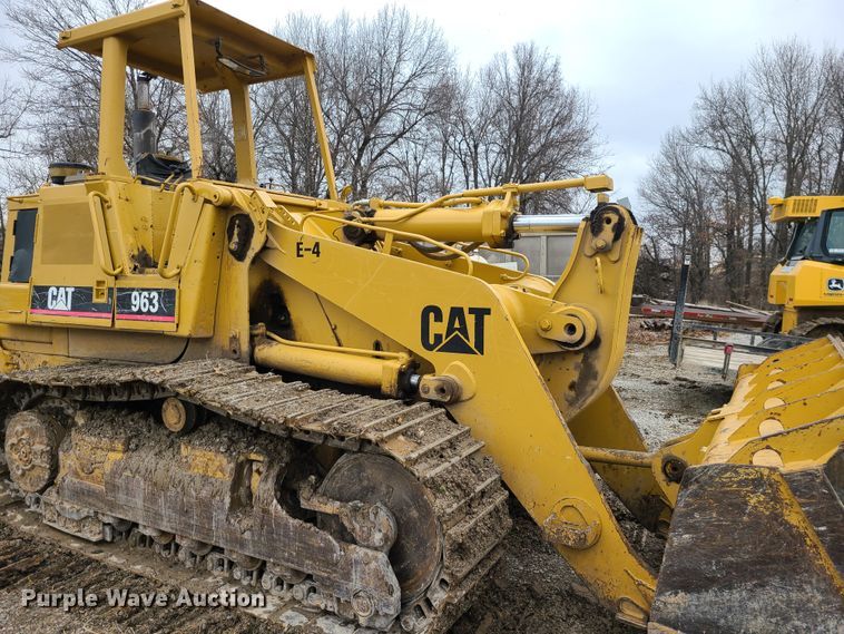 image for item KG9612 1988 Caterpillar 963  track loader