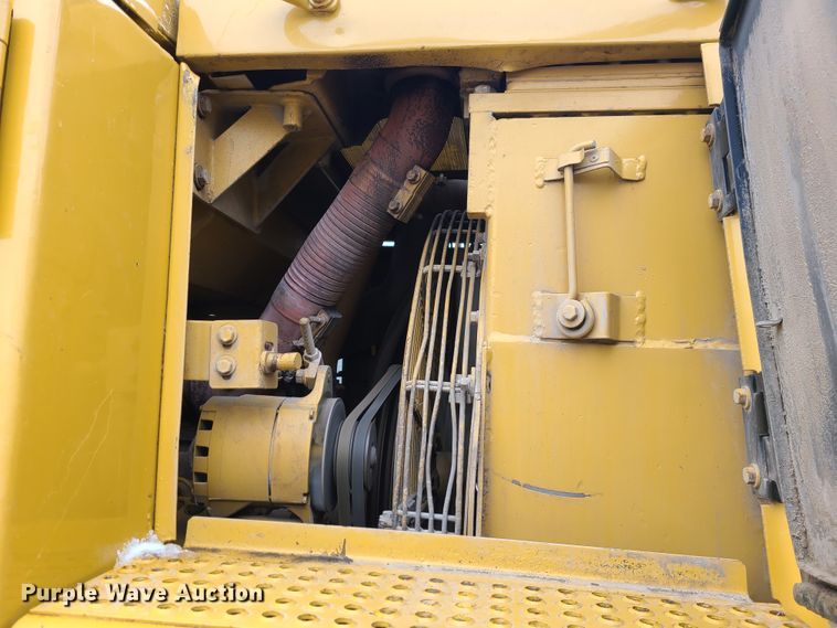 image for item KG9612 1988 Caterpillar 963  track loader