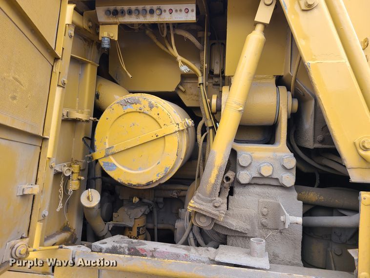 image for item KG9612 1988 Caterpillar 963  track loader