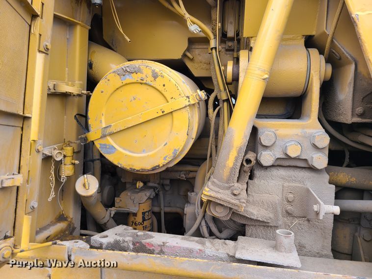 image for item KG9612 1988 Caterpillar 963  track loader