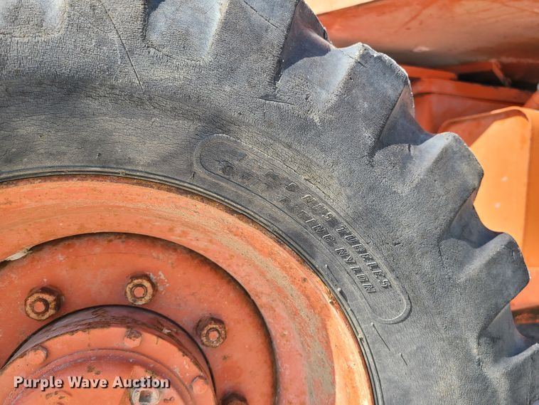 image for item KG9631 Snorkel UNO-41FO  boom lift