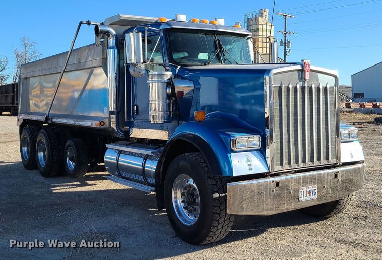 image for item KG9661 2007 Kenworth W900  dump truck