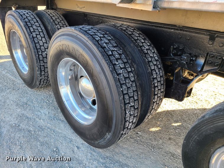 image for item KG9661 2007 Kenworth W900  dump truck