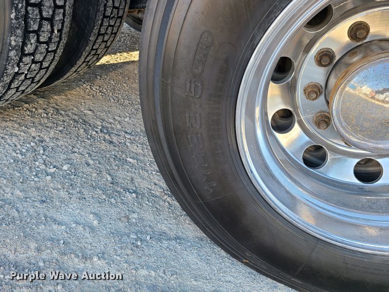 image for item KG9661 2007 Kenworth W900  dump truck