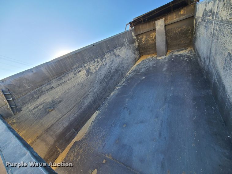 image for item KG9661 2007 Kenworth W900  dump truck