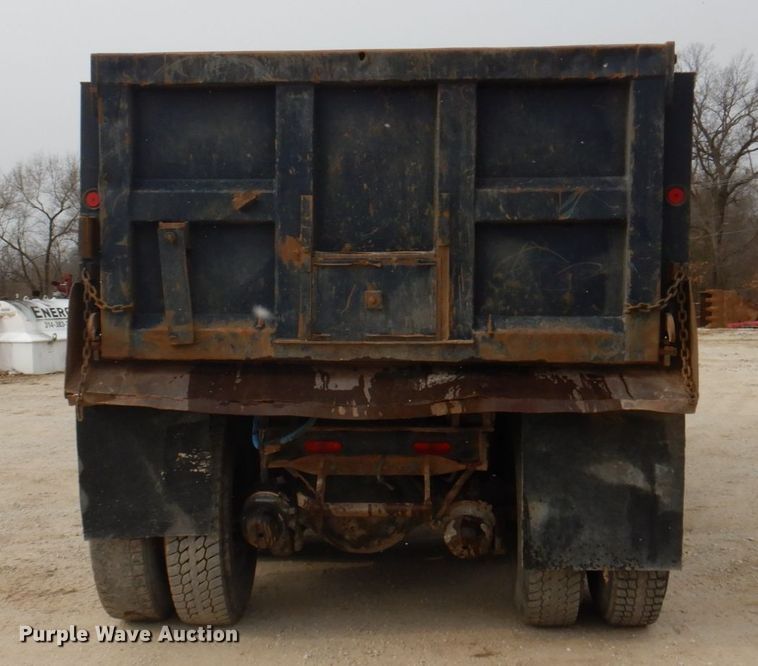 image for item KH9708 1994 Ford L8000  dump truck