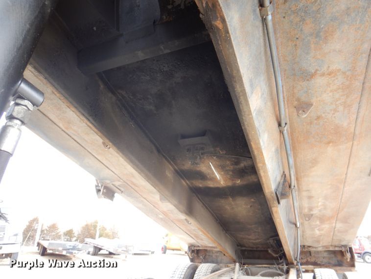 image for item KH9708 1994 Ford L8000  dump truck