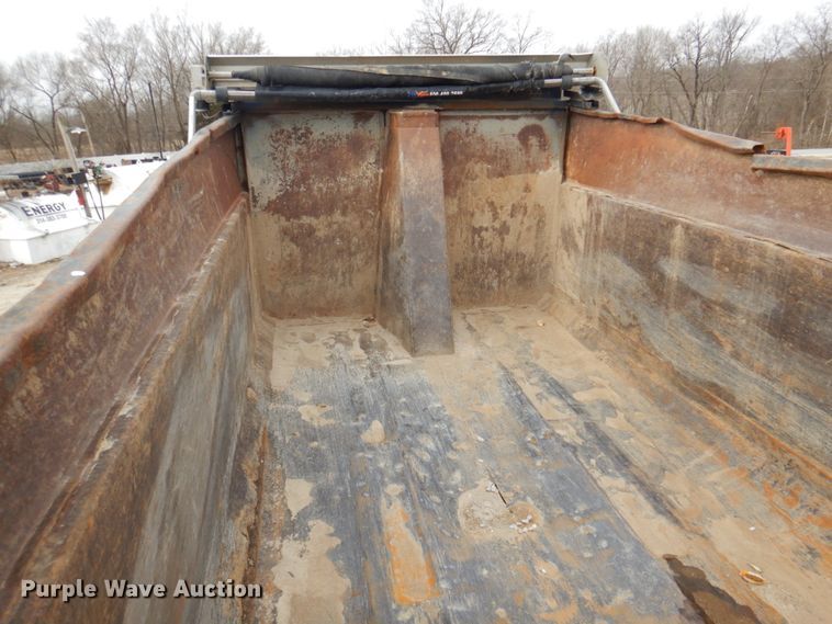 image for item KH9708 1994 Ford L8000  dump truck