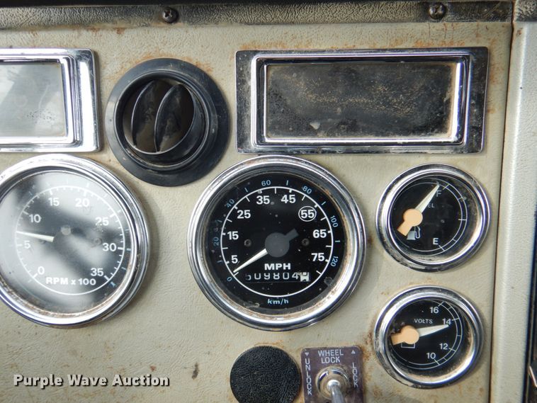 image for item KH9708 1994 Ford L8000  dump truck