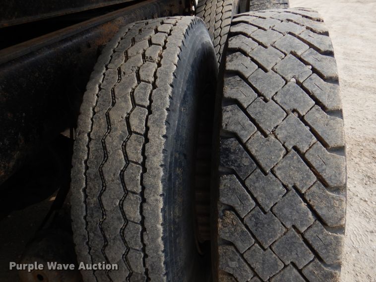 image for item KH9708 1994 Ford L8000  dump truck