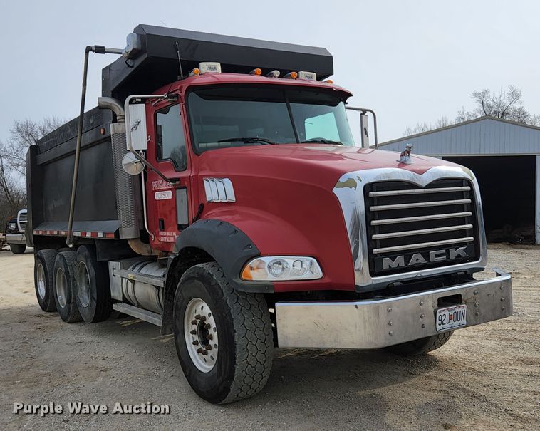 image for item KH9709 2007 Mack Granite CTP713B  dump truck