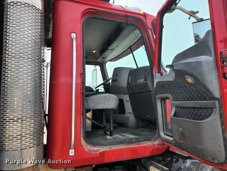 image for item KH9709 2007 Mack Granite CTP713B  dump truck