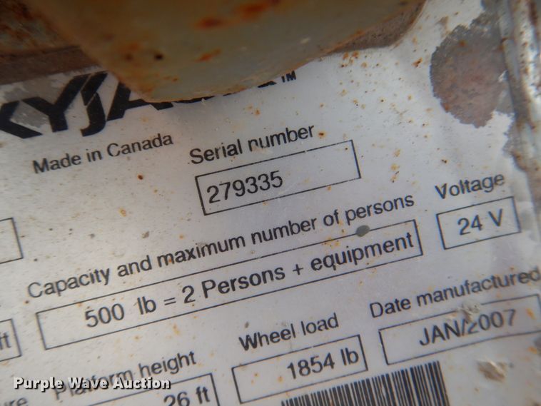 image for item KW9790 2007 Skyjack SJIII 3226  scissor lift