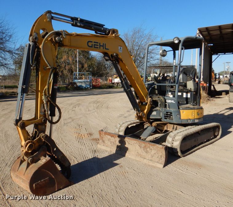 image for item MK9533 2016 Gehl Z35  mini excavator