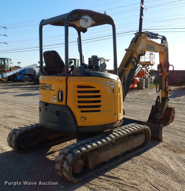 image for item MK9533 2016 Gehl Z35  mini excavator