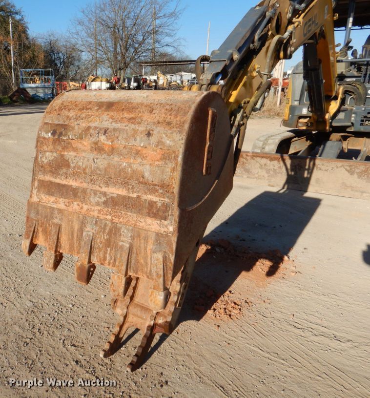 image for item MK9533 2016 Gehl Z35  mini excavator