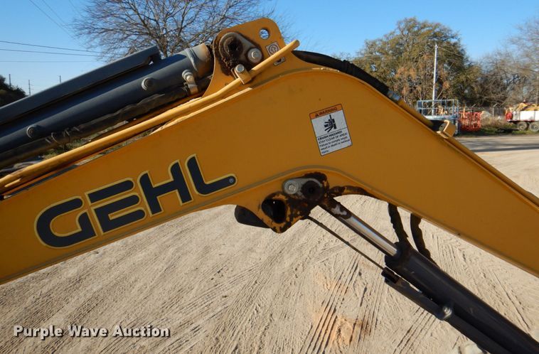 image for item MK9533 2016 Gehl Z35  mini excavator