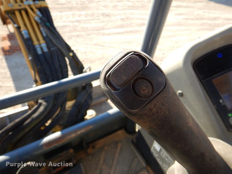 image for item MK9533 2016 Gehl Z35  mini excavator