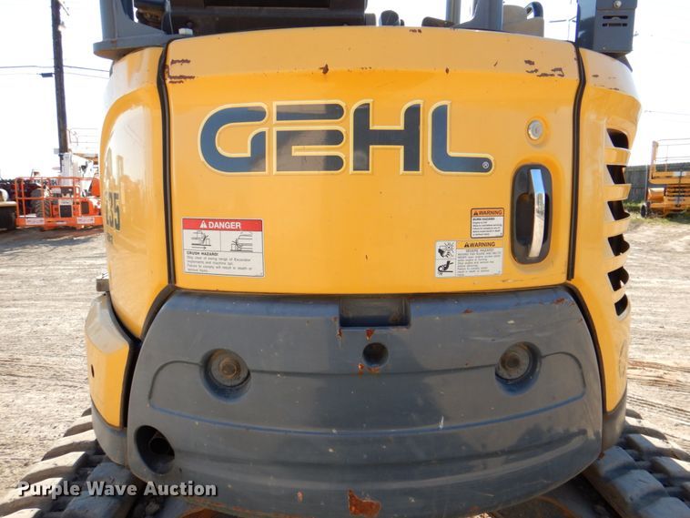 image for item MK9533 2016 Gehl Z35  mini excavator