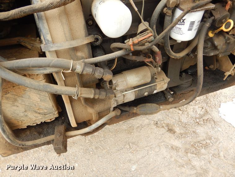 image for item MX9871 1999 Bobcat 863  skid steer loader