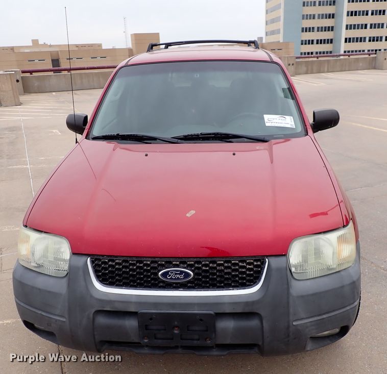 image for item DC4039 2004 Ford Escape XLT  SUV