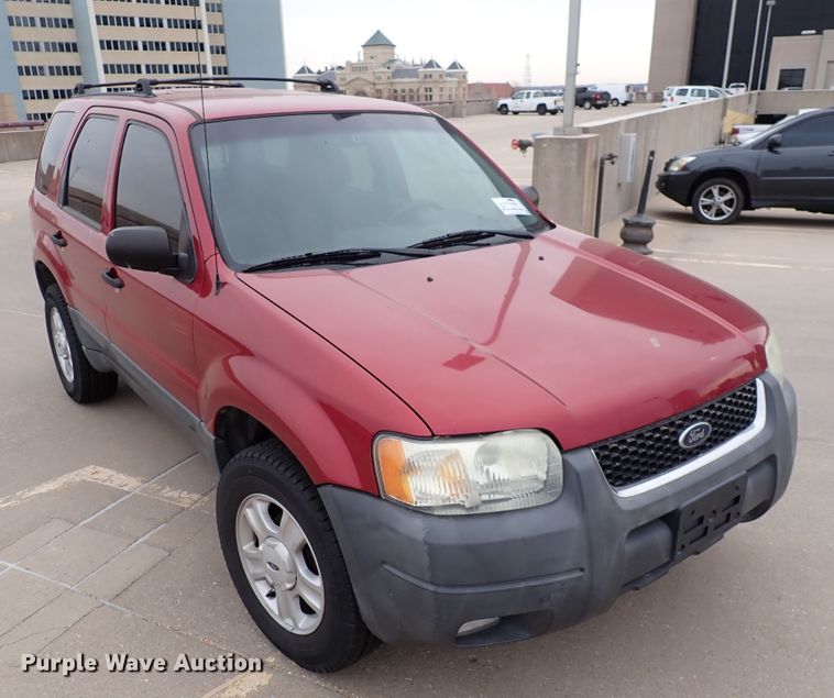image for item DC4039 2004 Ford Escape XLT  SUV